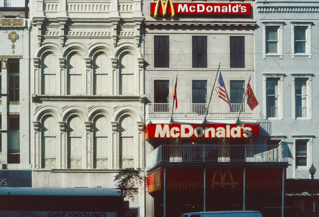 Brands failing US Hispanic market mistakes in Spanish voice over advertising campaigns
