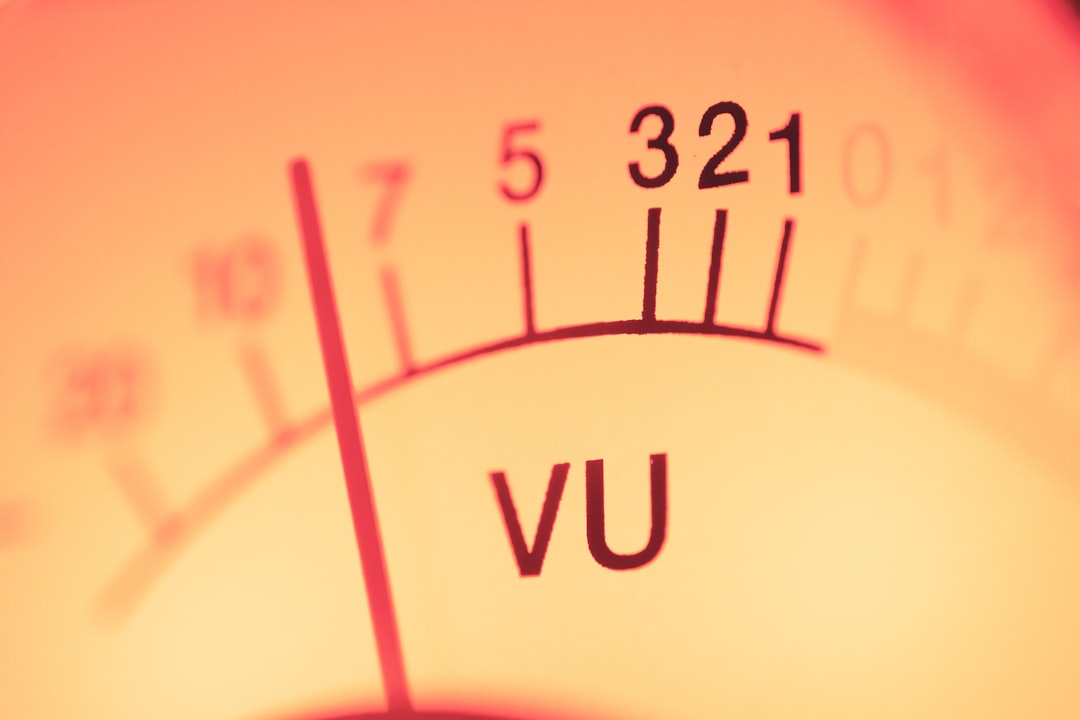 Voice over session time comparison showing 20 minutes versus 3 hours recording duration